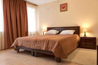 Отель Volna Resort Светловодск Стандартный двухместный номер с 2 односпальными кроватями-1